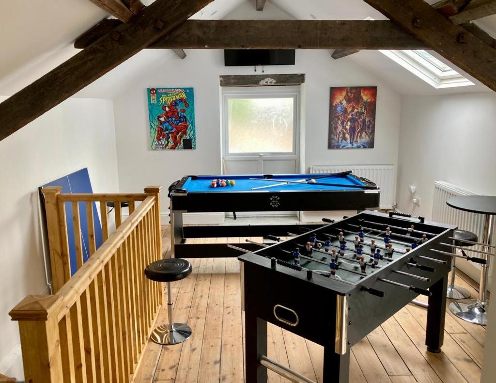 פורת'מאדוג Snowdon House, 8 Bedrooms, Sleep 16, Close To Blackrock Sand מראה חיצוני תמונה