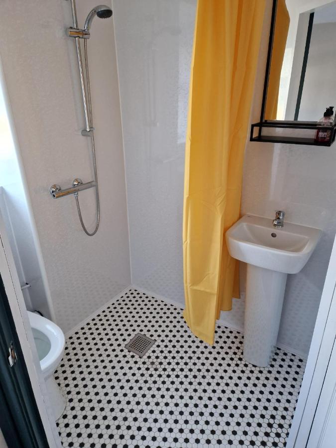 פורת'מאדוג Snowdon House, 8 Bedrooms, Sleep 16, Close To Blackrock Sand מראה חיצוני תמונה